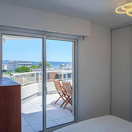 Апартаменты 2 Pieces Avec Terrasse Vue Кавалер-сюр-Мер