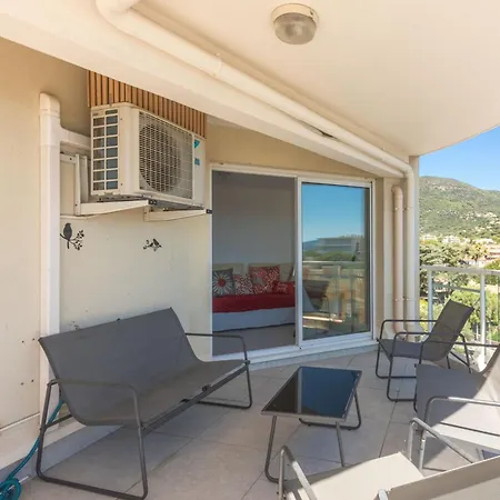 2 Pieces Avec Terrasse Vue *