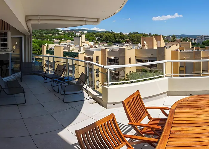 2 Pieces Avec Terrasse Vue Apartment